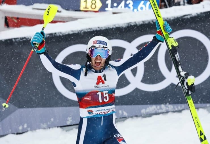 Dave Ryding celebrates victory at Kitzbuehel Slalom World Cup, January 2022. Photo: GEPA pictures/ Wolfgang Grebien