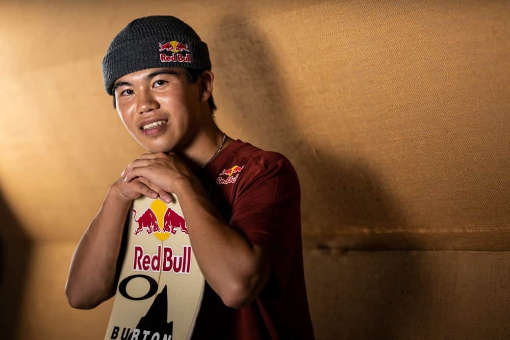 Ogiwara scores first FIS Big Air World Cup win in Chur