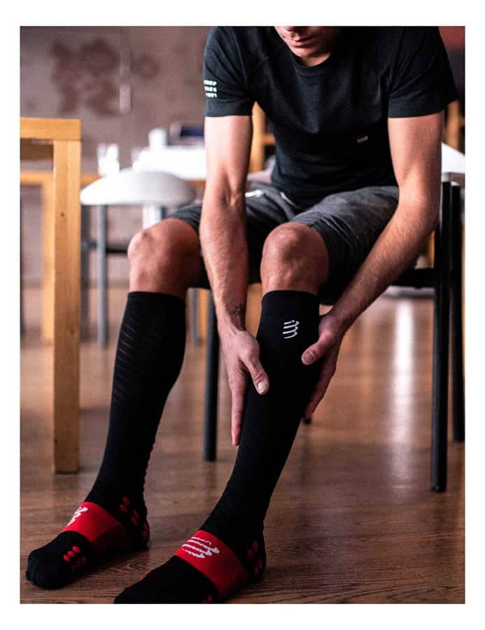 Compressport Full Socks Recovery Black 3