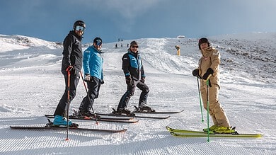 Official snow inspection © Ötztal Tourismus – Jochen Müller